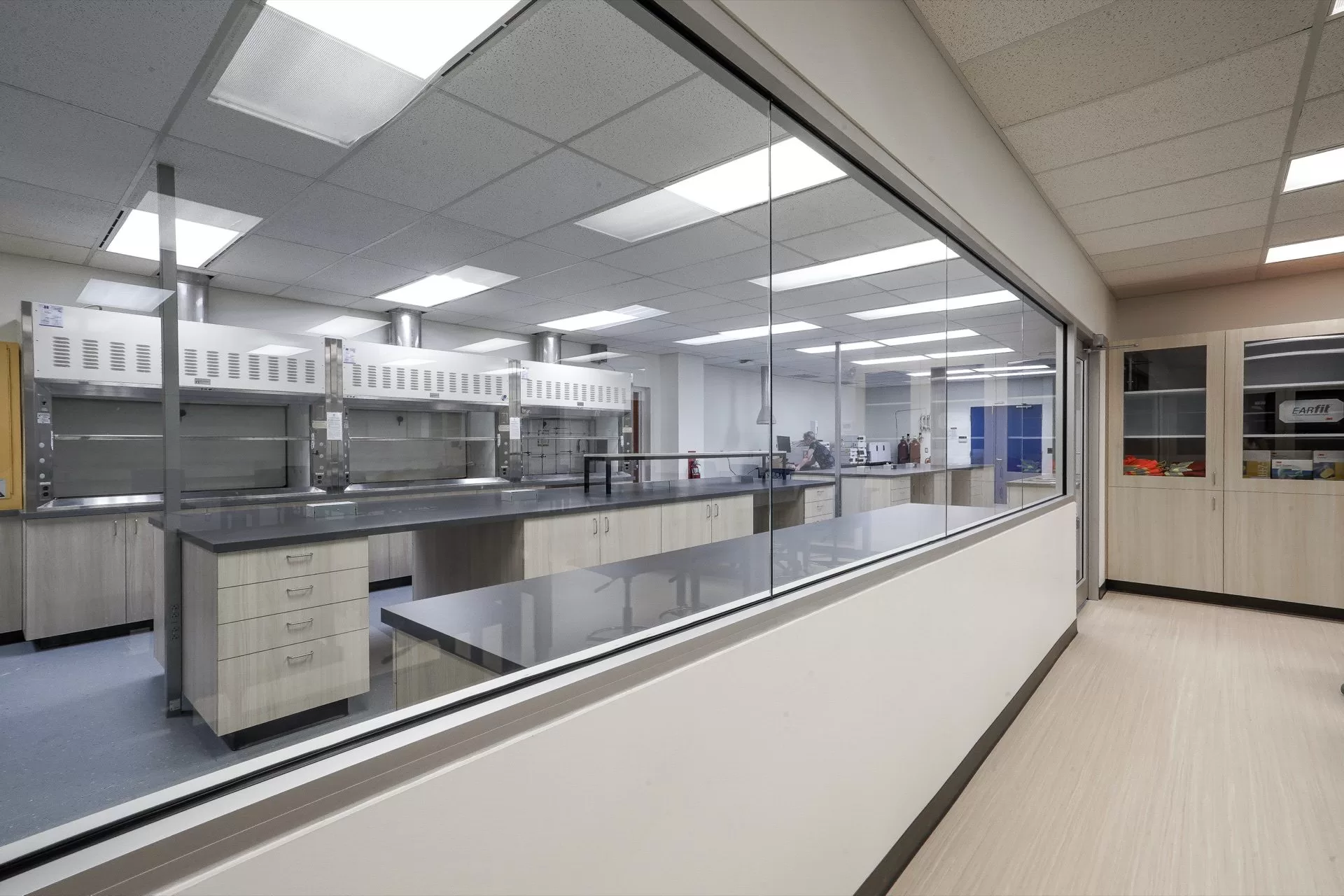 SPPH Research Lab — interior 4