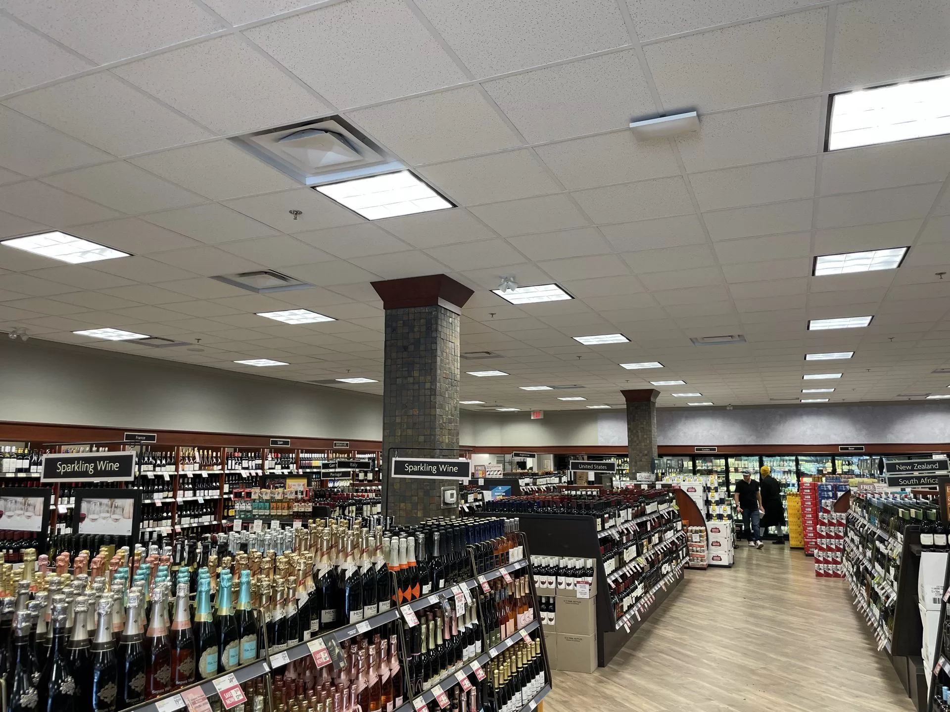 BC Liquor Store — Retail