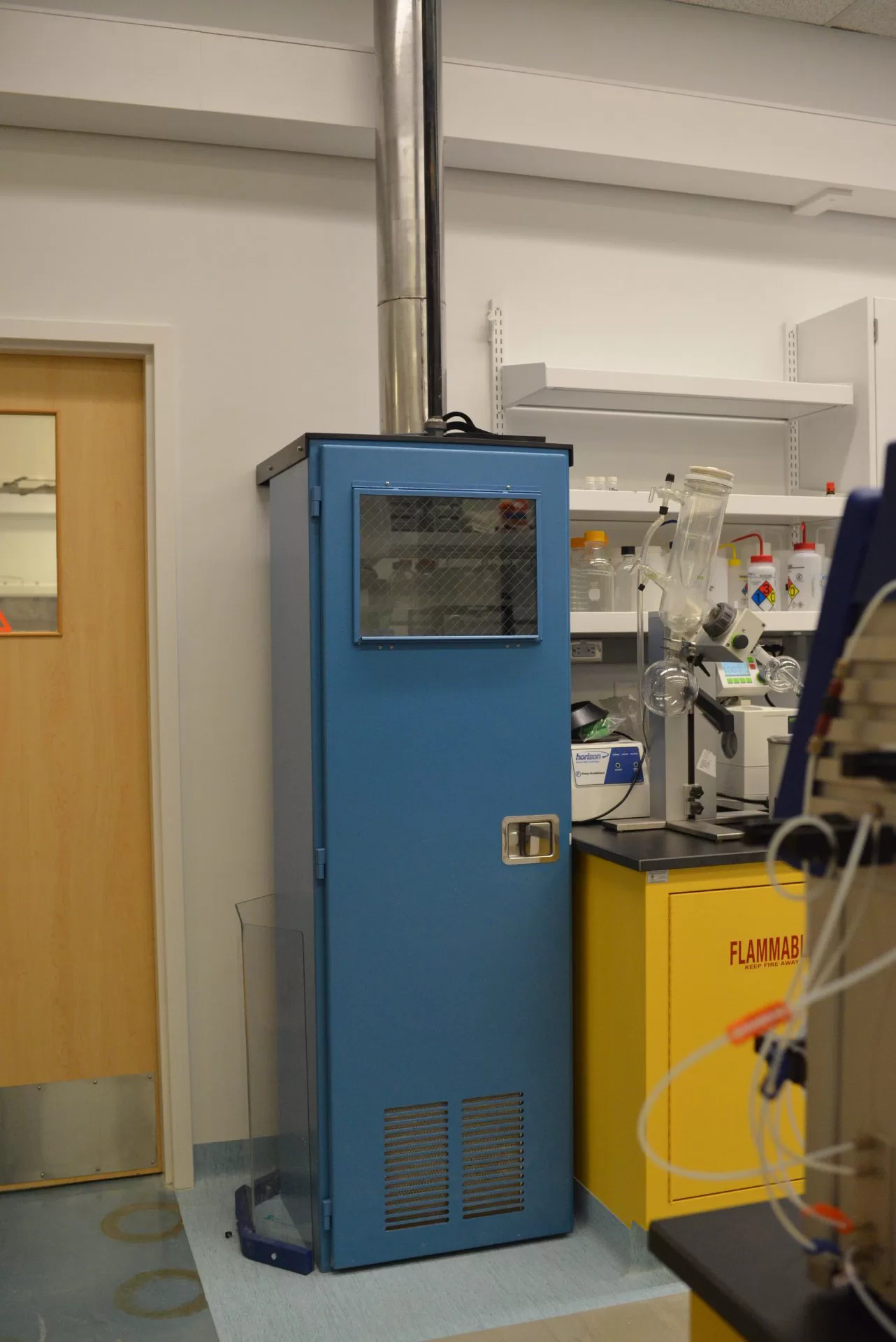 UBC Chemistry Lab — interior 2