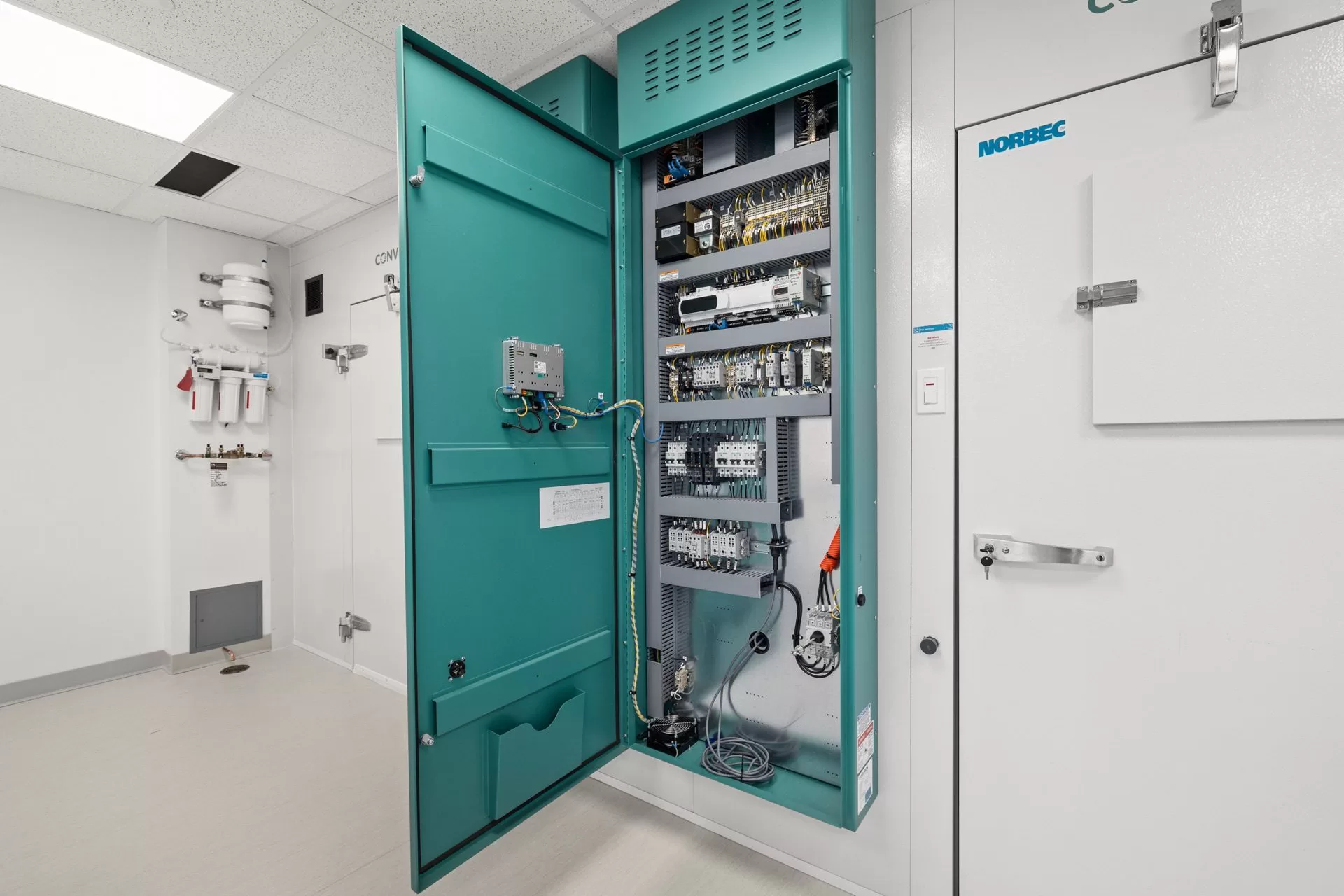 UBC FSIAP Lab — interior 4