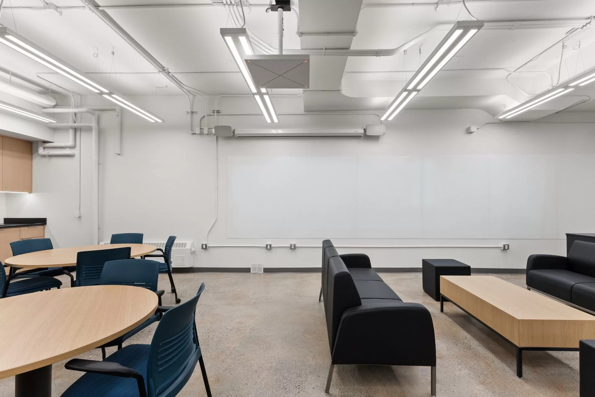 UBC Henning Lab — interior 2